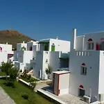 Apartahotel Country Stelida (Naxos)