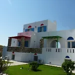 Country Apartahotel Stelida (Naxos)