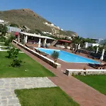 Country Apartahotel
