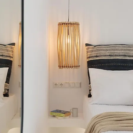 Aparthotel Country 3*