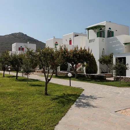Aparthotel Country 3*