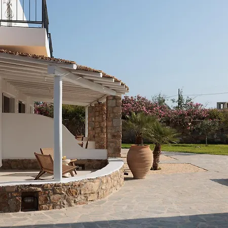 Aparthotel Country 3*