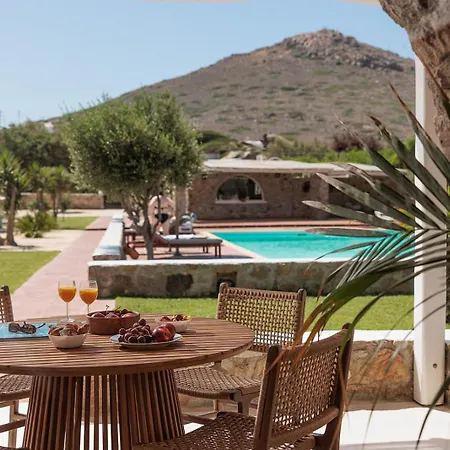 Country 3* Stelida (Naxos)