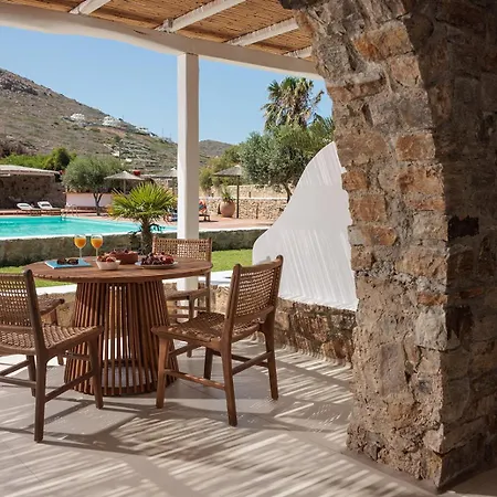 Country Aparthotel 3*