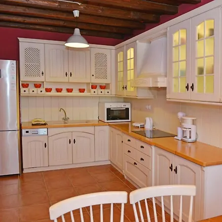 Country Aparthotel 3*