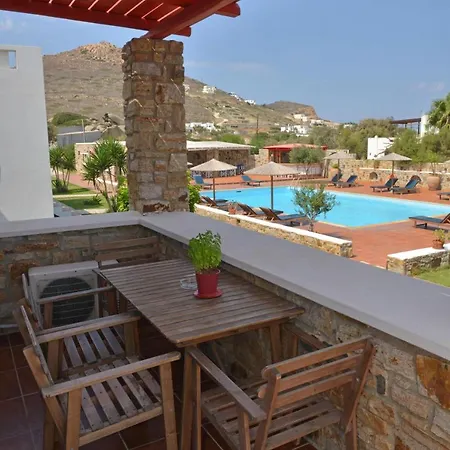 Country 3* Stelida (Naxos)