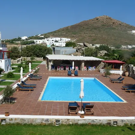 Country Aparthotel 3*